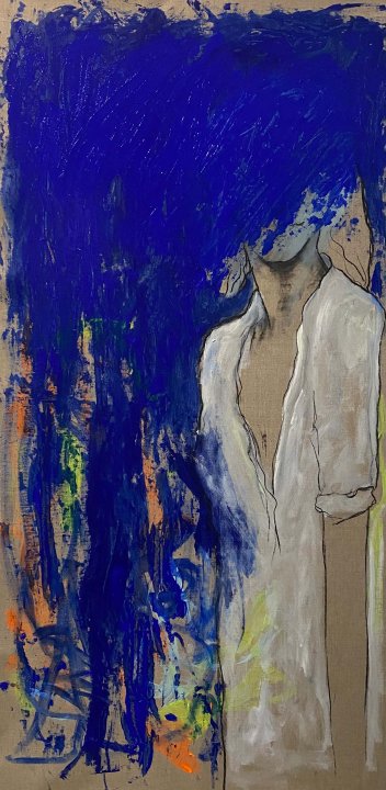 verborgenes Antlitz in Blau